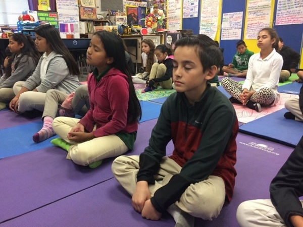 Văn học Phật giáo - Trường học Mỹ dạy thiền cho học sinh