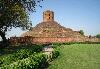 03-sarnath_chaukhandi_stupa.jpg